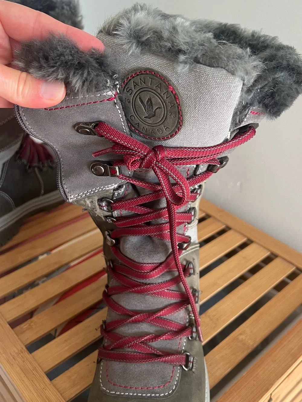 Santana Canada Morella Waterproof Faux Fur Winter Boots size 7